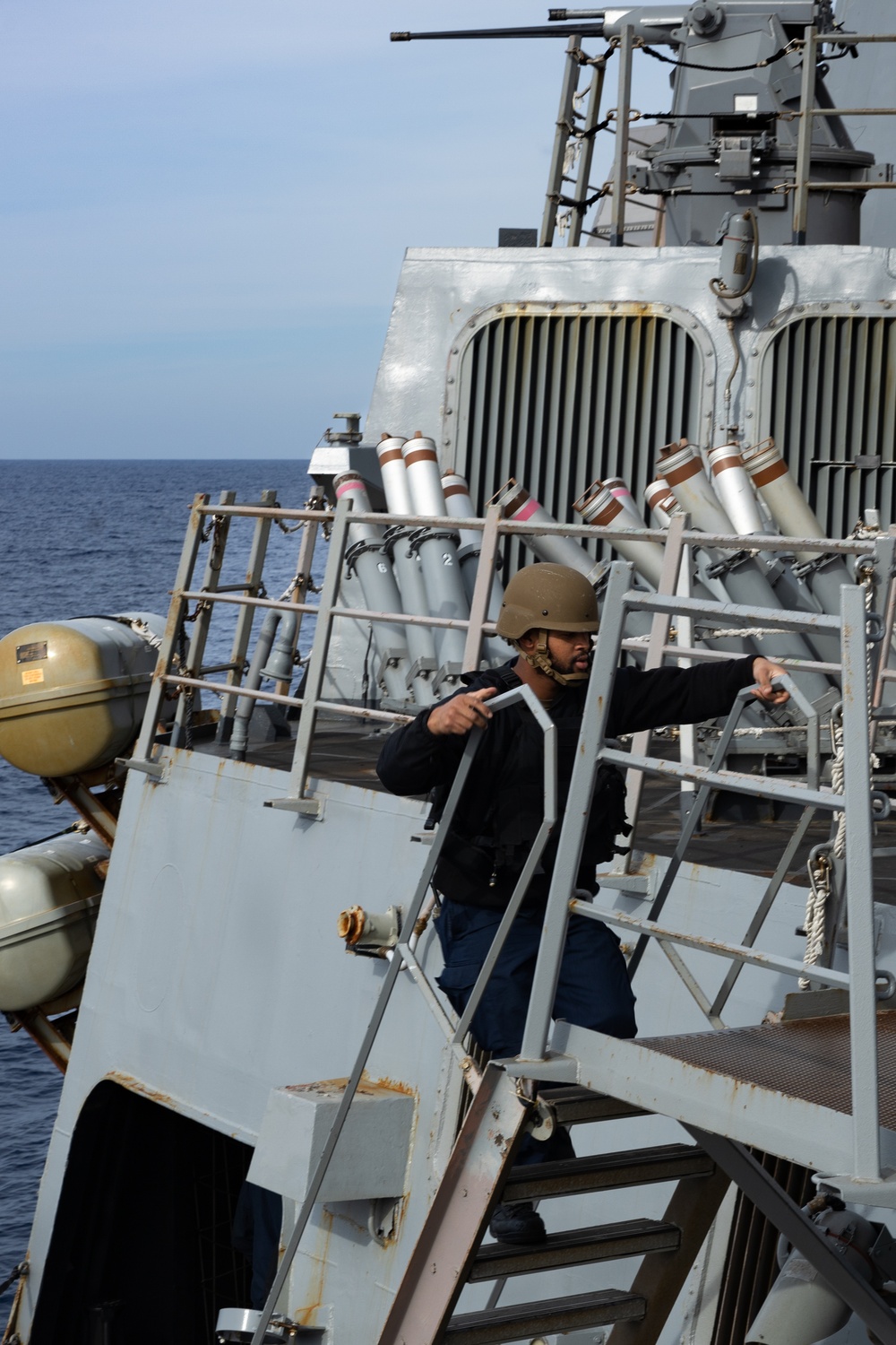 USS Oscar Austin (DDG 79) Conducts SCAT Quick Draw Drill