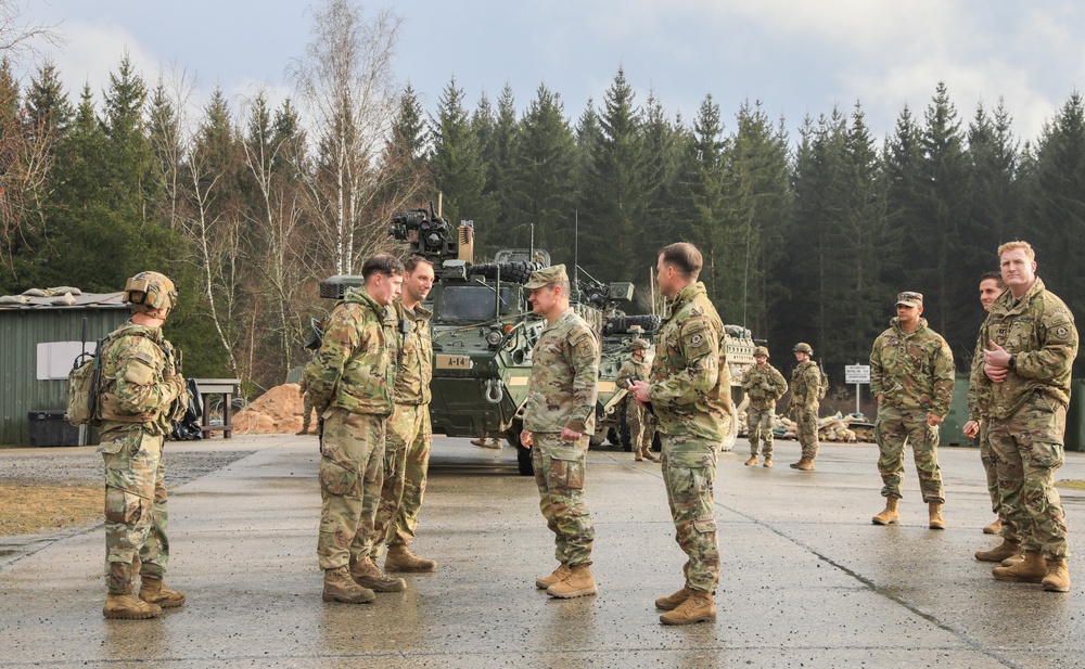 SMA Michael R. Weimer visits 2CR range day in Bavaria