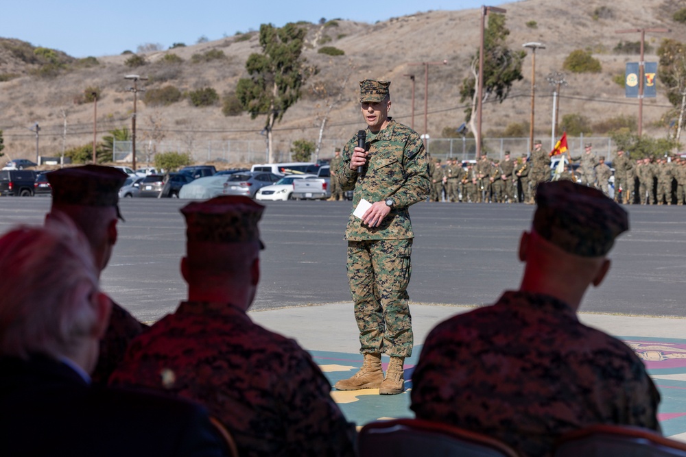 1st Bn., 5th Marines holds change of command ceremony