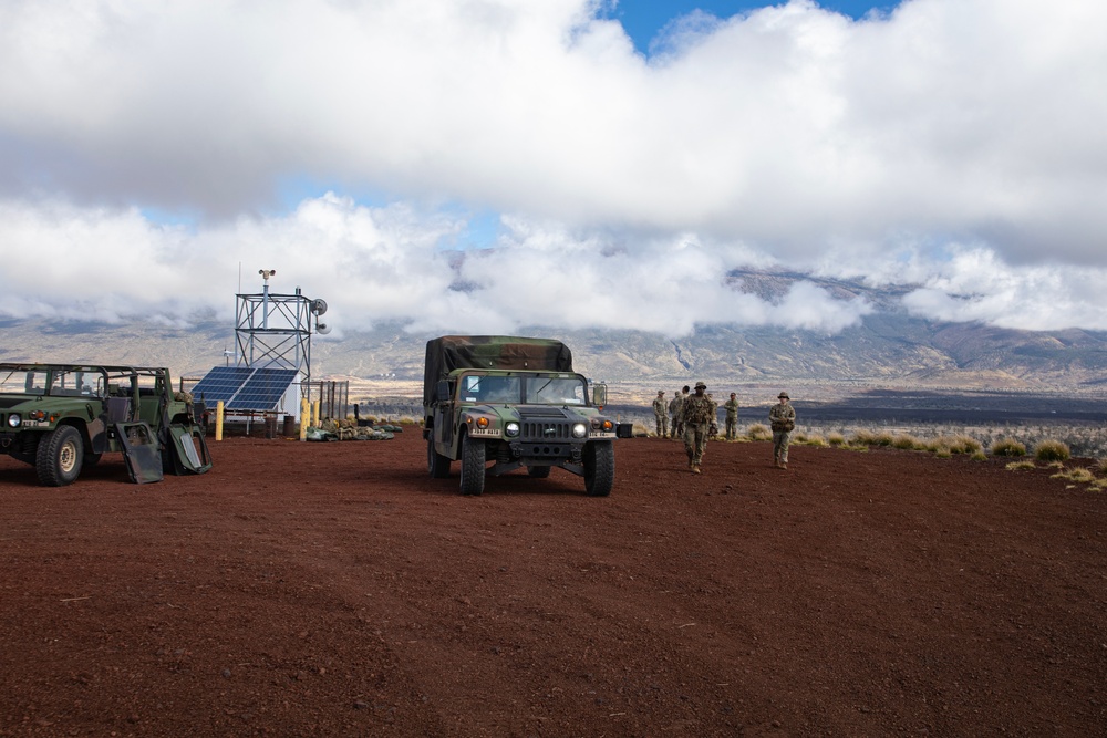 25th Division Sustainment Brigade Conducts Sling Load Training