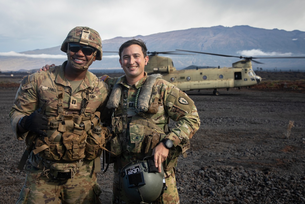 25th Division Sustainment Brigade Conducts Sling Load Training