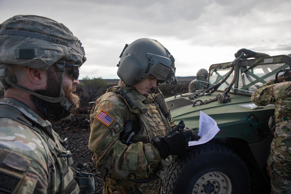 25th Division Sustainment Brigade Conducts Sling Load Training