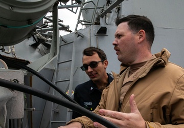 Wayne E. Meyer Conducts Strait Transit Exercise