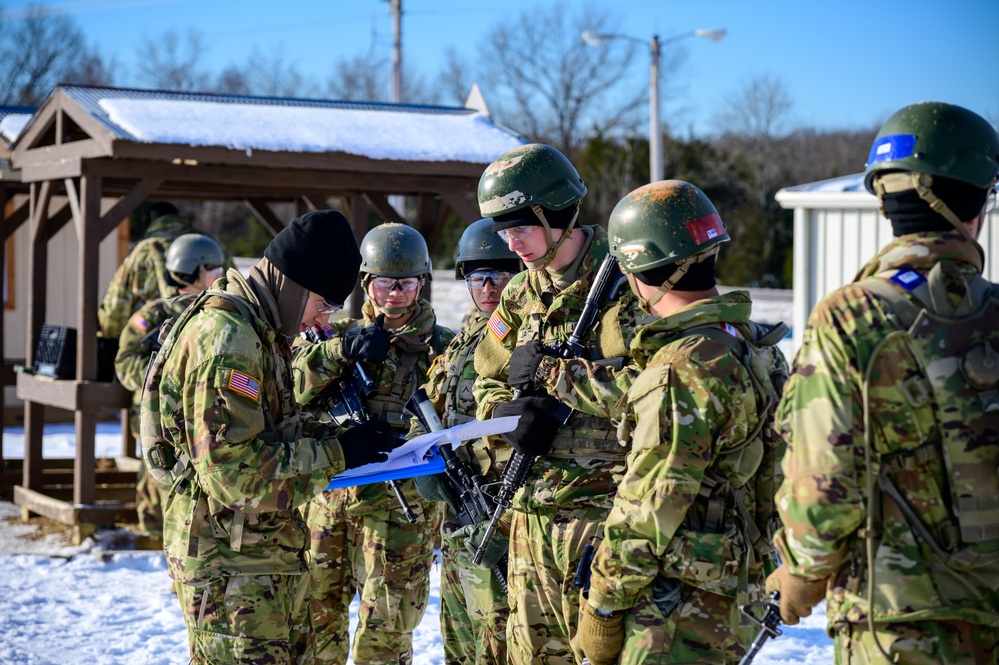 Company A, 35th Engineer Battalion Weapons Pre-qualification Jan. 14, 2025