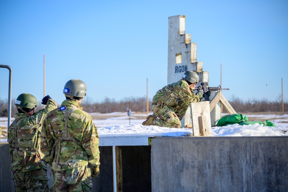 Company A, 35th Engineer Battalion Weapons Pre-qualification Jan. 14, 2025