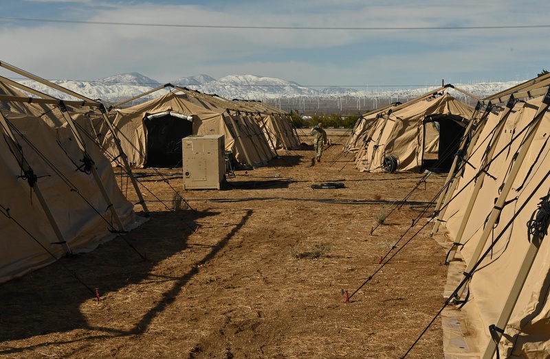 Mission Sustainment Team Members Set Up Emerald Warrior 25.1