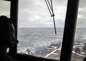 Wayne E. Meyer Conducts Flight Operations