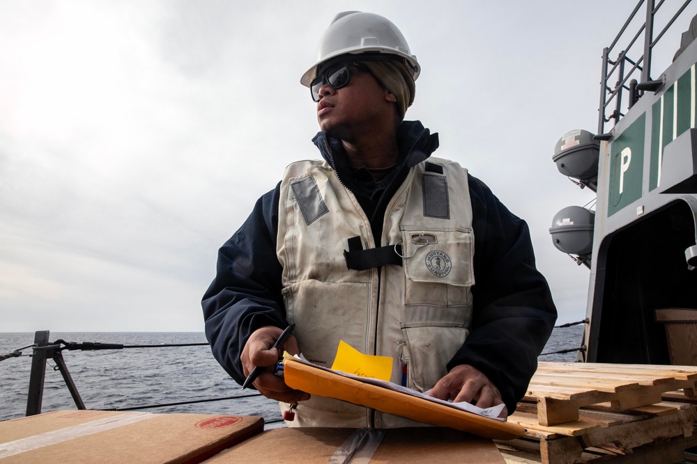 Wayne E. Meyer Conducts Replenishment-at-Sea