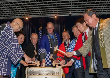 Yokota celebrates New Year’s with community partners