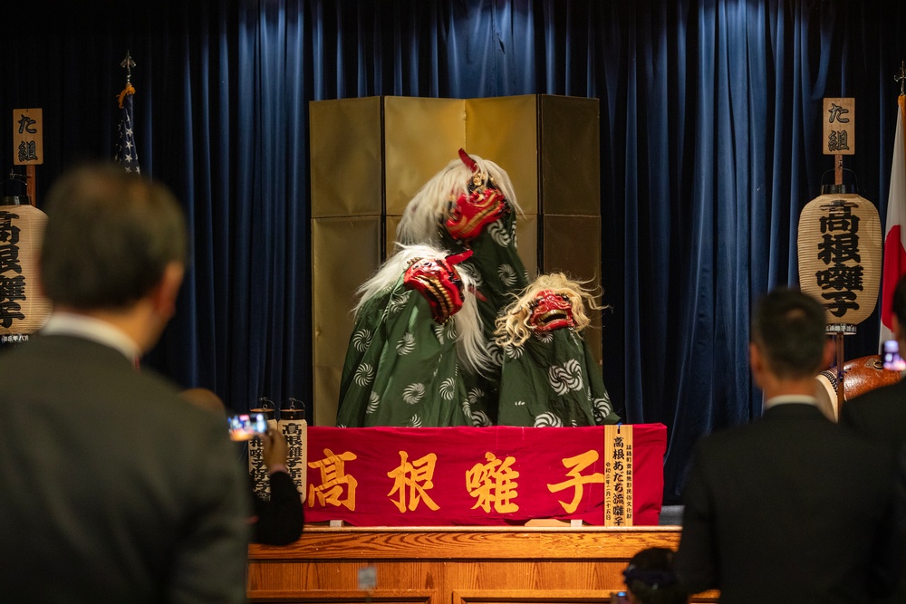 Yokota celebrates New Year’s with community partners