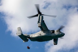 U.S., Japan train mass casualty training response off Southern Japan coast [Image 11 of 12]