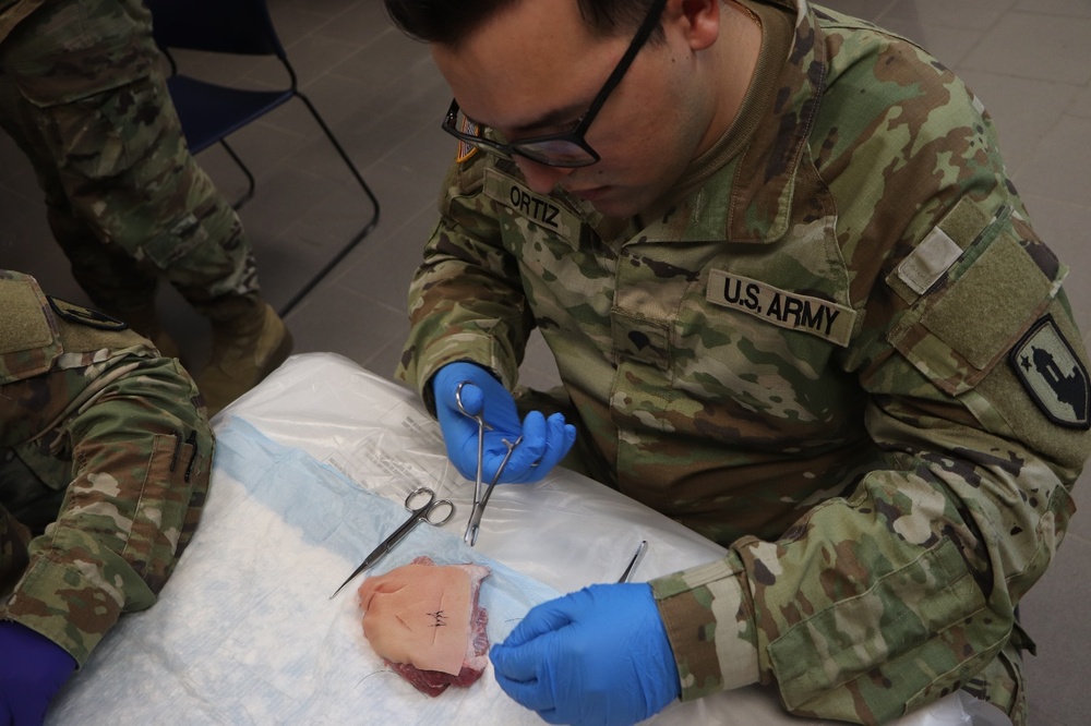 Suture tissue and hemorrhage control training