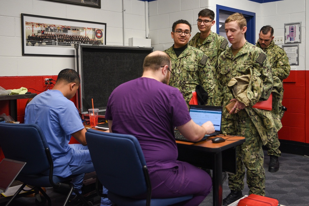 Accession-Level Sailors Donate Blood