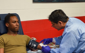 Accession-Level Sailors Donate Blood