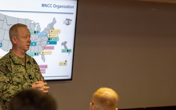 MyNavy Career Center Gives Class to II MEF Sailors