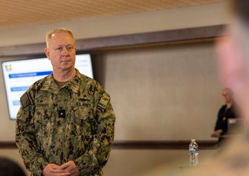 MyNavy Career Center Gives Class to II MEF Sailors