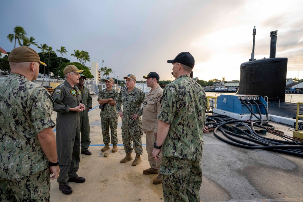 U.S. Pacific Fleet Commander Adm. Steve Koehler Visits USS Montana (SSN 794)