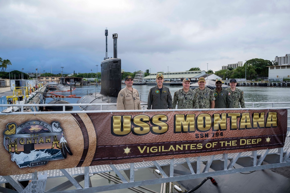 U.S. Pacific Fleet Commander Adm. Steve Koehler Visits USS Montana (SSN 794)