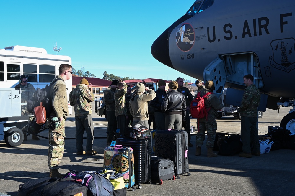 PACOM deployers return home