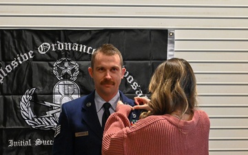 19th CES EOD technician earn ‘Master EOD Badge’
