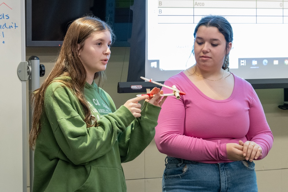 NSWC Carderock Division Hosts STEM Event for Calvert County Students