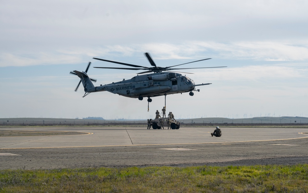 USAF, USMC team up for sling load