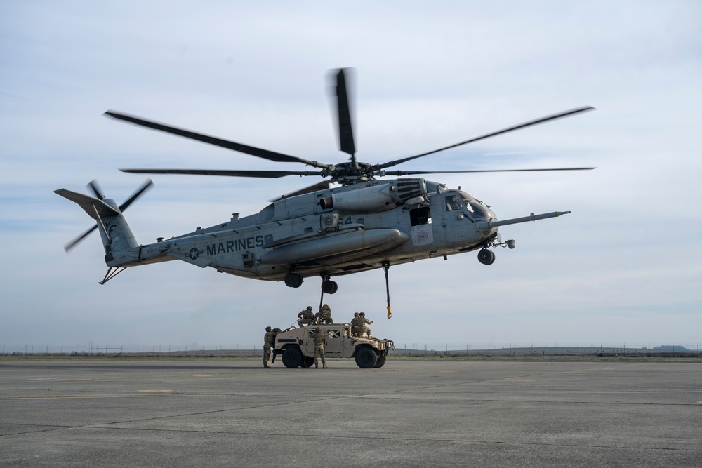 USAF, USMC team up for sling load