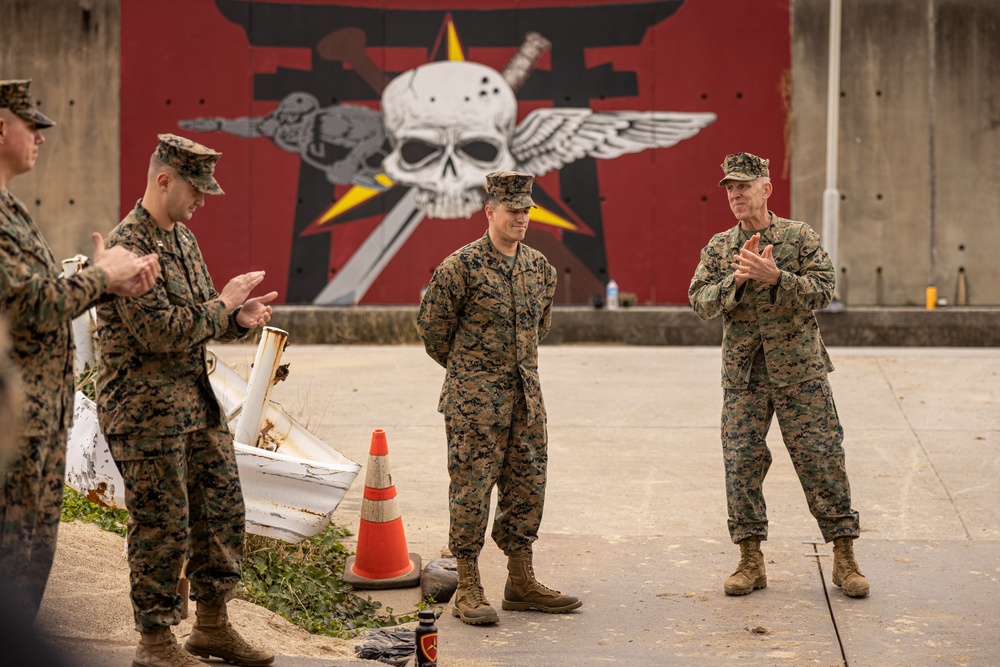 3d Marine Division Leadership executes Small Boat Handling Training with 3d Reconnaissance Battalion