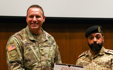 U.S. and GCC Eagle Resolve 2025 participants receive Information Operations Certificates of Appreciation from U.S. ER25 Exercise Director