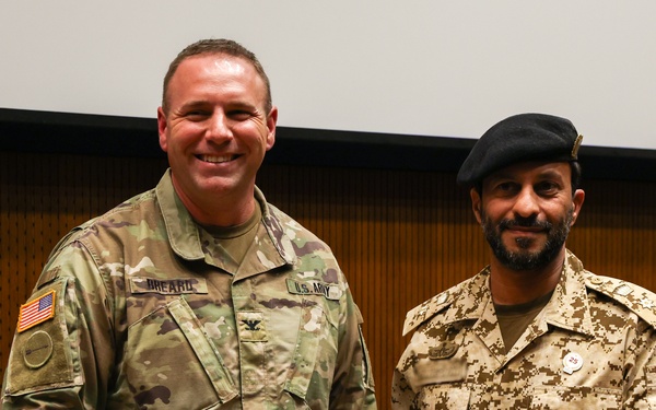 U.S. and GCC Eagle Resolve 2025 participants receive Information Operations Certificates of Appreciation from U.S. ER25 Exercise Director