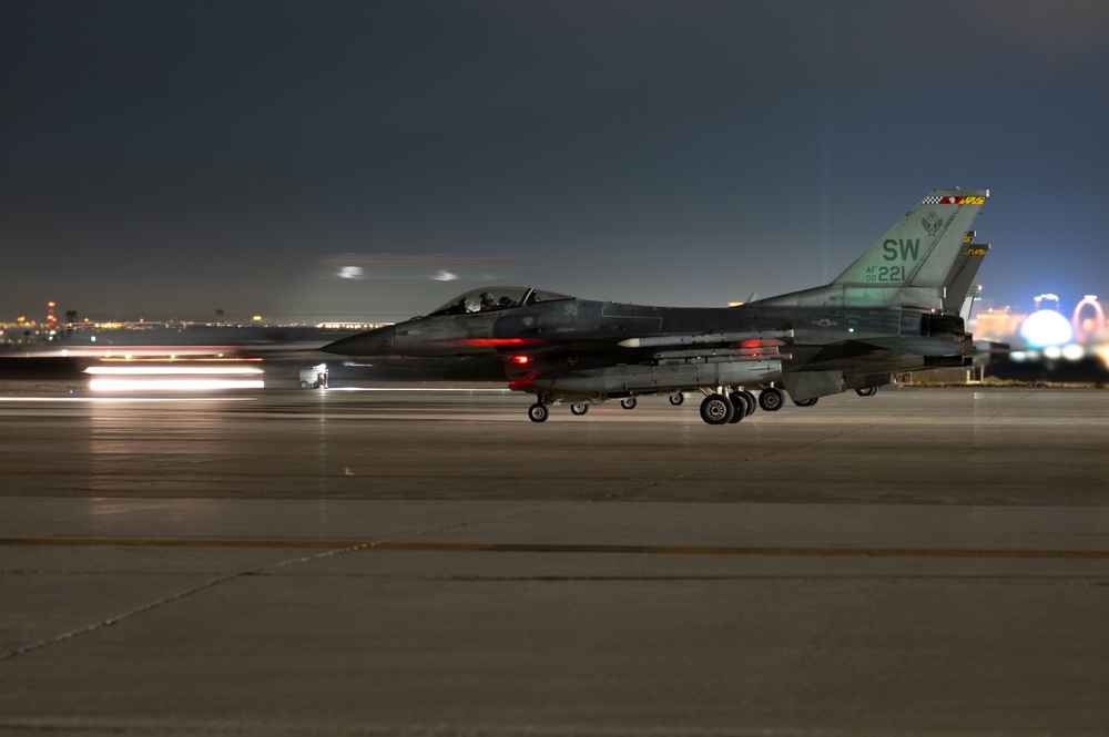 Red Flag-Nellis 25-1, Night Shots