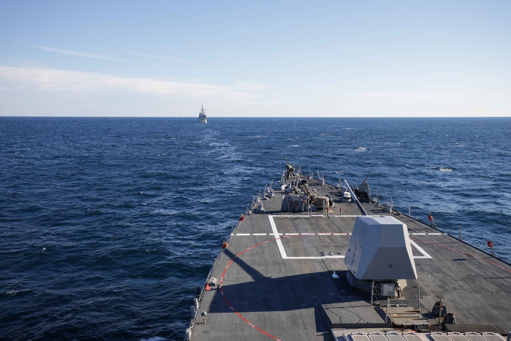 USS Truxtun spots USS Normandy