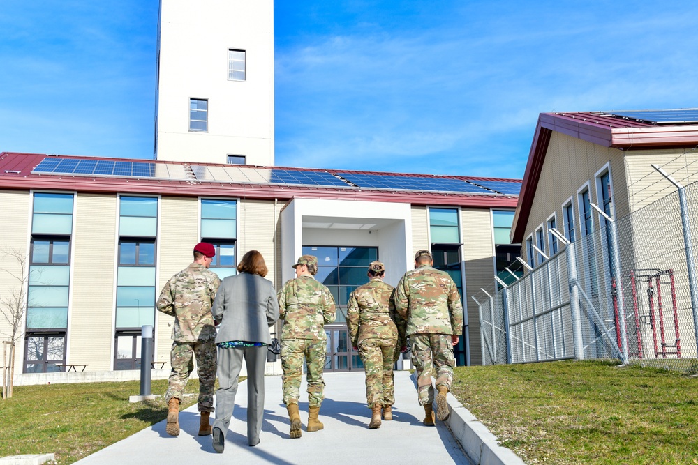 HAF/A1 and AFPC spread the word at Aviano Air Base