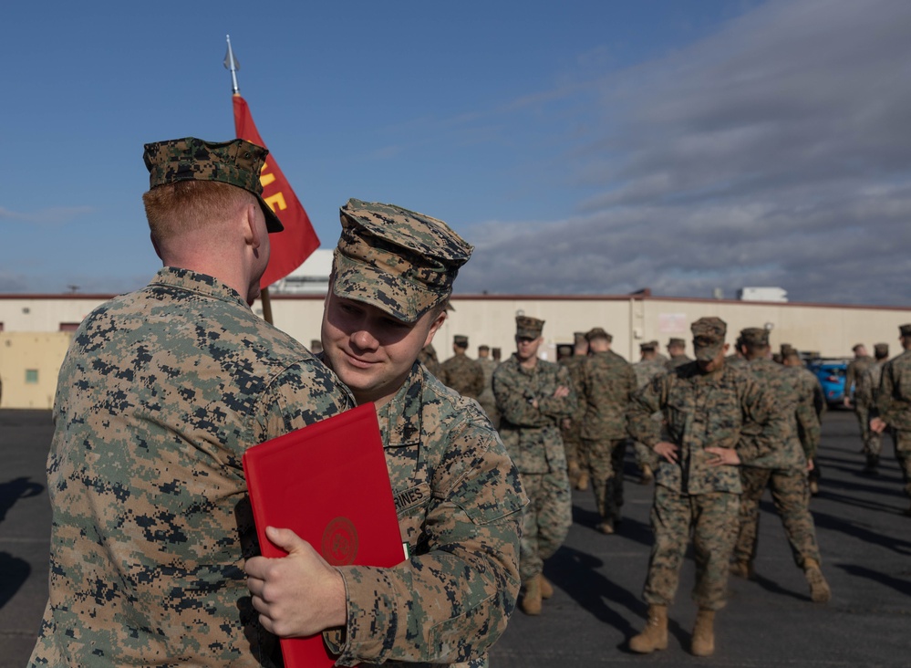 1st MLG Marine receives award for improving testing of communications gear