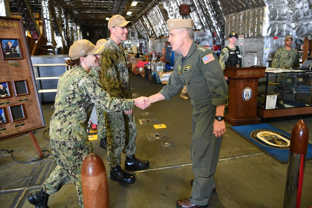 PACFLT Visits USS Manchester (LCS 14)