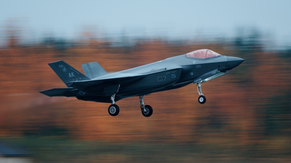 F-35 Takeoff at Eielson Air Force Base