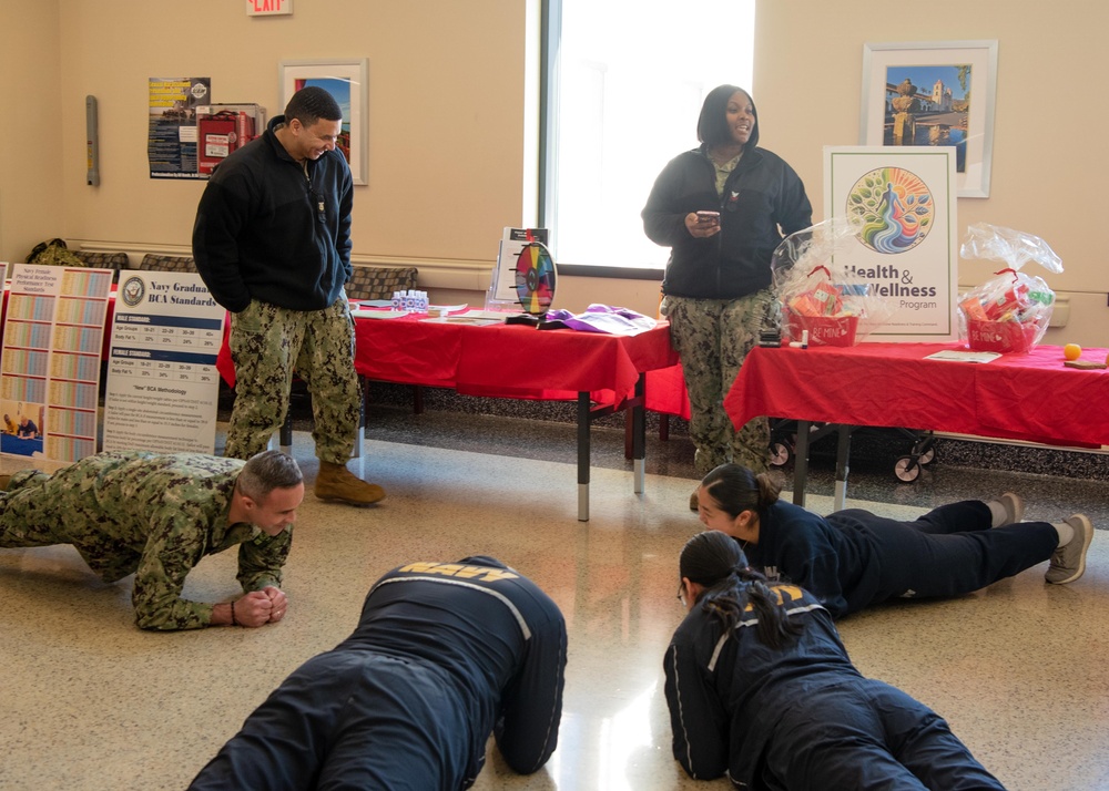 NMRTC, Bethesda leadership promotes physical readiness