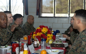 Training Command Commanding General visits Marine Corps Combat Service Support Schools