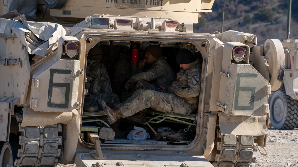 UT-Austin Students visit 'GREYWOLF' 3ABCT, 1CD's Combined Arms Live Fire (CALFEX)