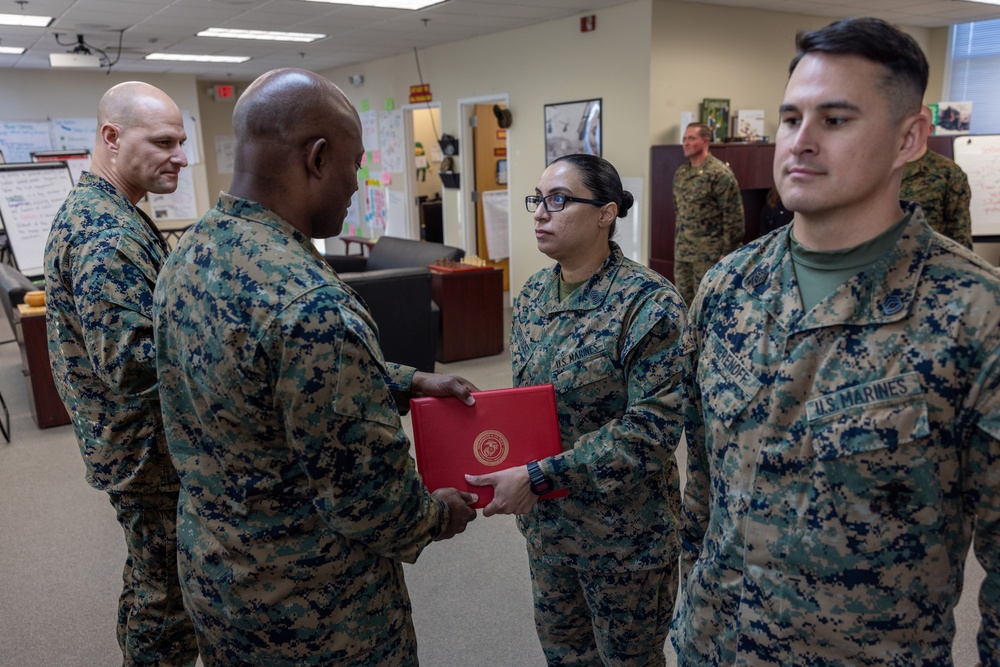 Training Command Commanding General visits Marine Corps Combat Service Support Schools