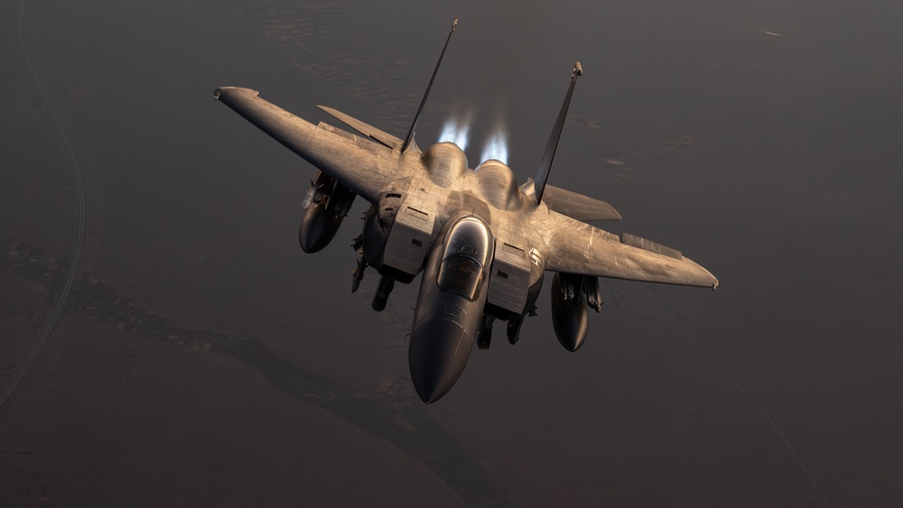 Strike Eagles, Thunderbolts support Inherent Resolve