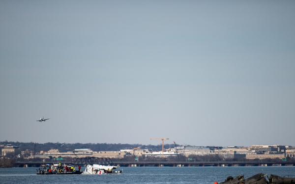 Coast Guard responds to aviation incident in the Potomac River