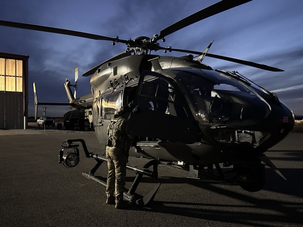 U.S. Soldiers support CBP near Dona Ana, N.M.