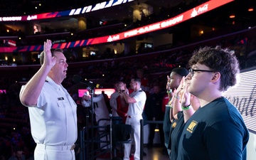 Five Future Sailors Swear In at Florida Panthers Game