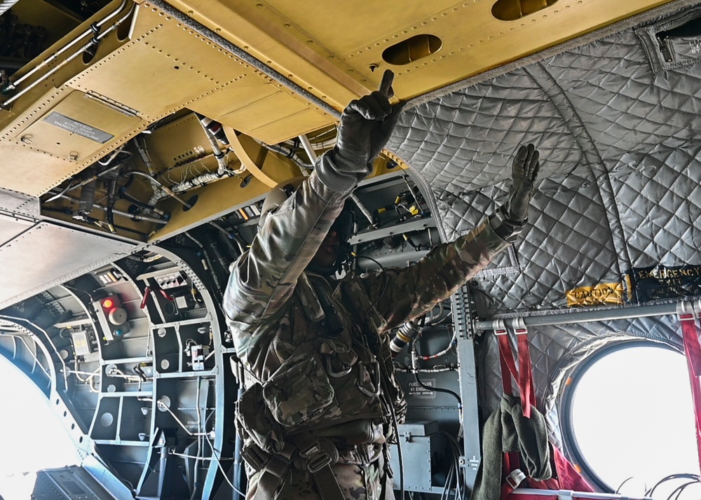 SOCKOR maintains readiness through routine Airborne training