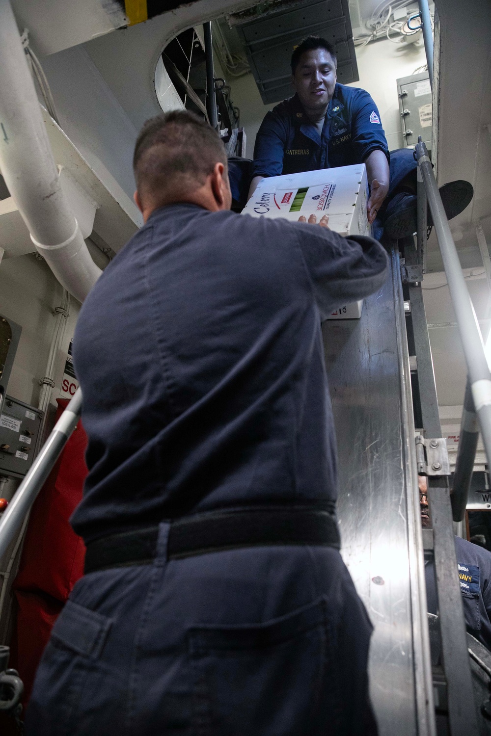 Wayne E. Mayer Conducts Replenishment-at-Sea