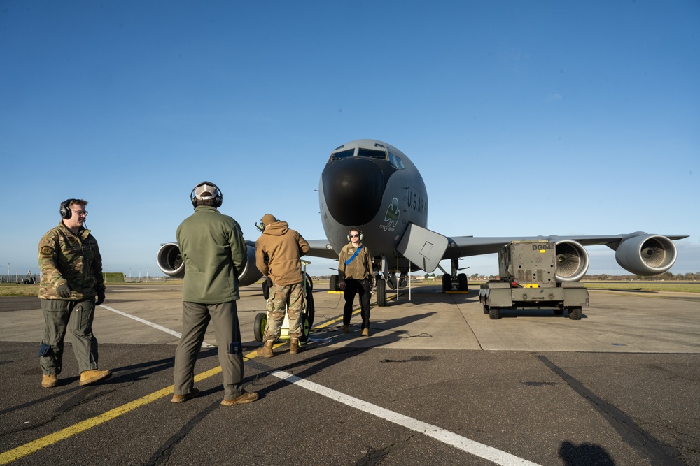 Exercise Point Blank: The 100th takes flight