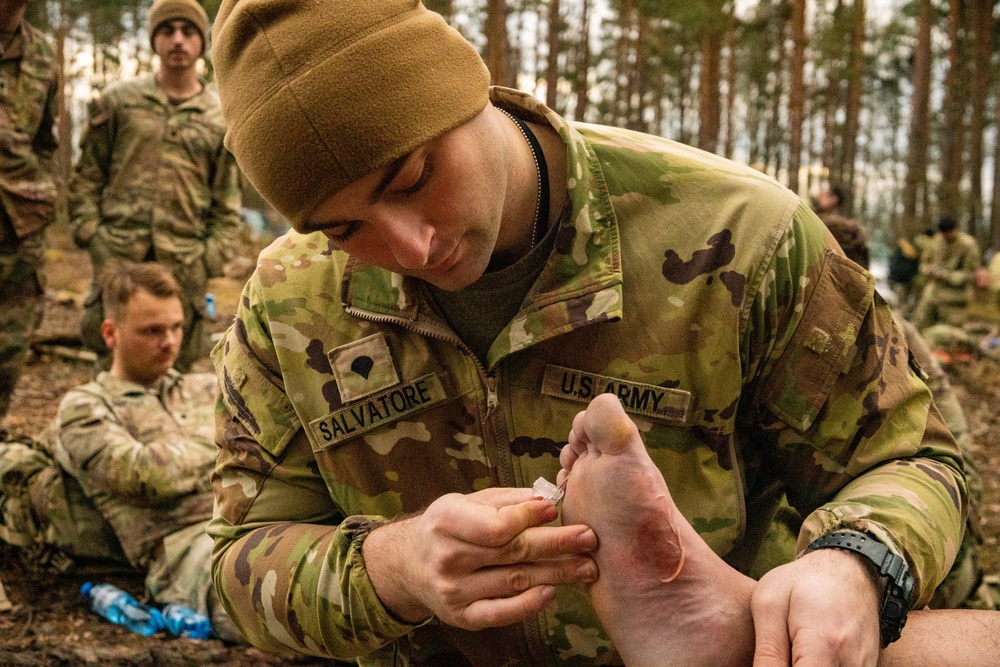 Soldiers, veterans and descendants retrace steps of ‘Stalag Luft 3’ POWs