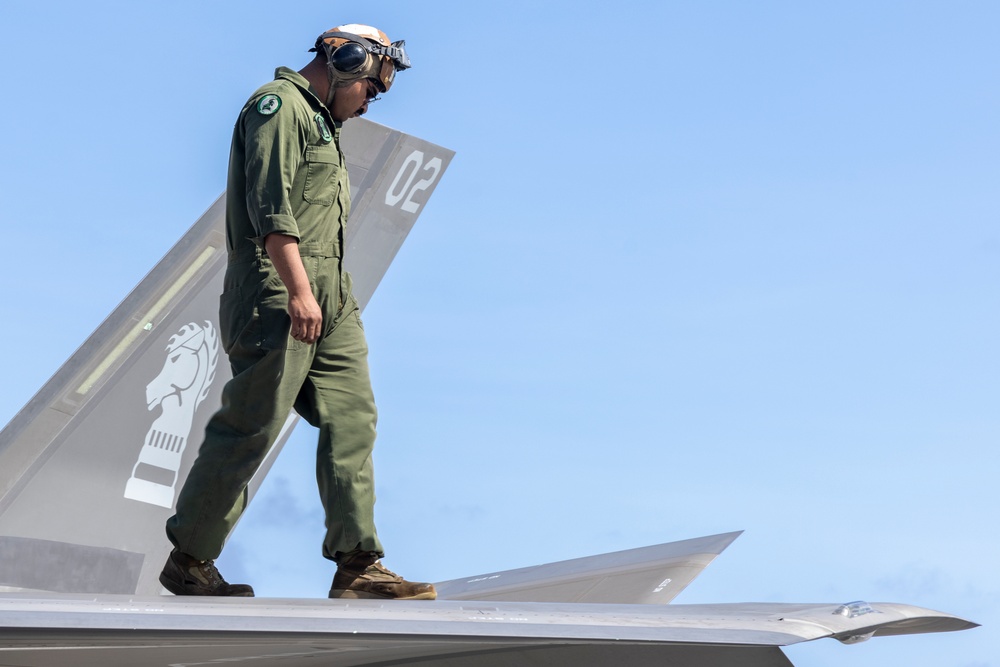 Marine F-35Bs operate out of Guam