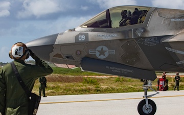 U.S. Marine Corps F-35Bs arrive at Tinian